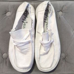White Gypsy Jazz Sneakers size 9.5